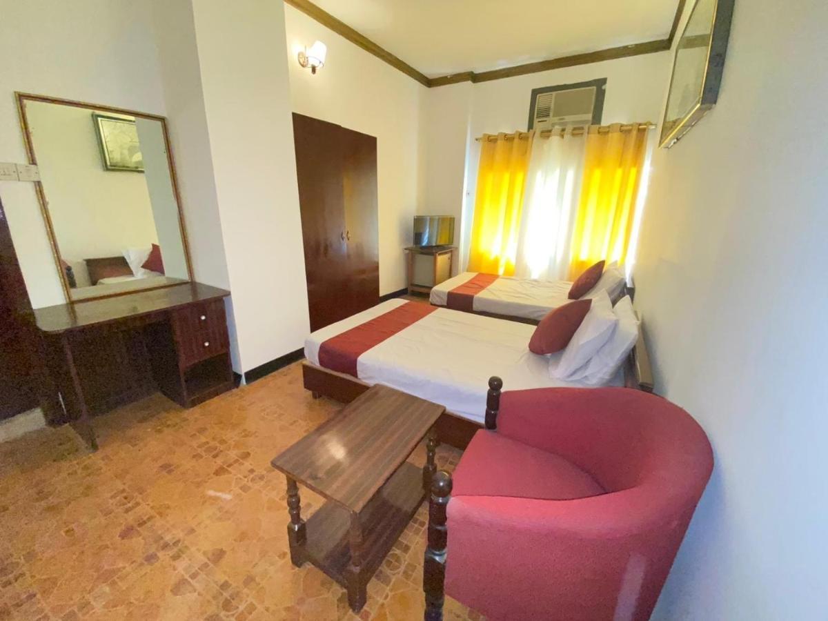 Bab Al Bahrain Hotel Manama Exterior foto